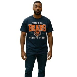 Chicago Bears NFL navy blue t-shirt, bear logo, "NFC North Division" text size L